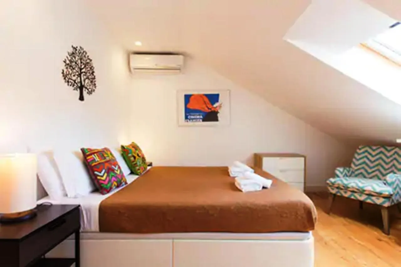 Comfortable And Bright - Lisboa Apartmán
